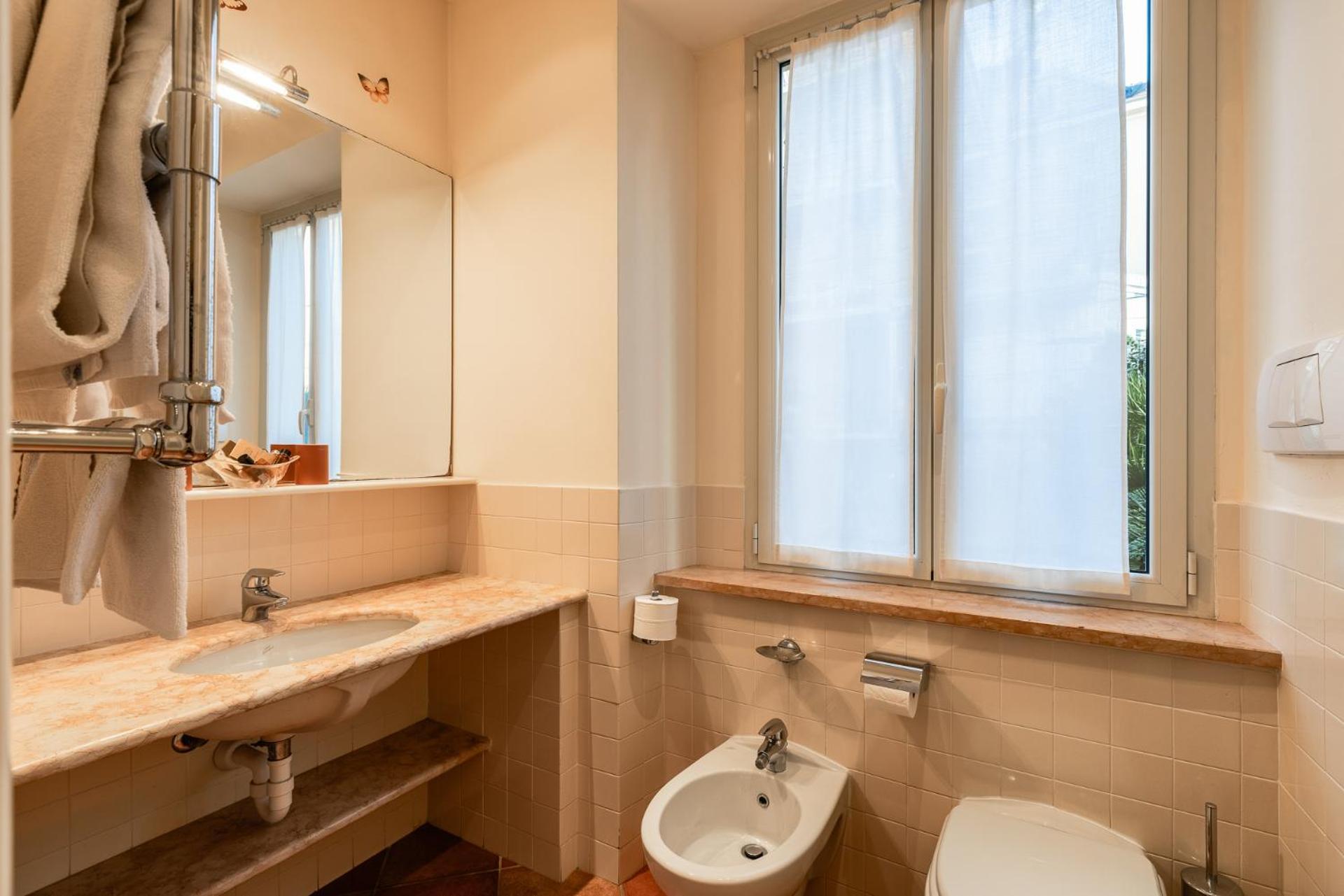Residence Villa Firenze Alassio Ngoại thất bức ảnh